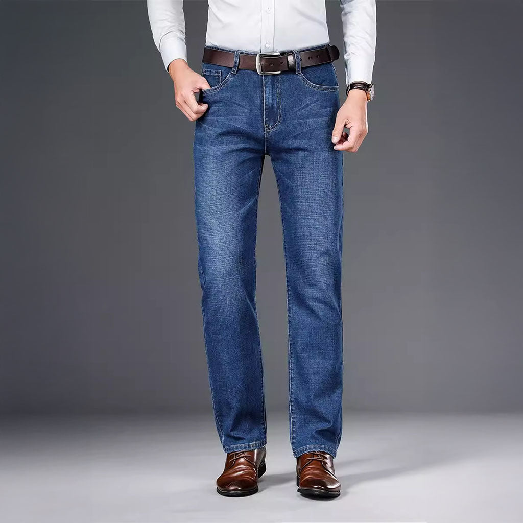 Men’s Straight-Leg Jeans – Classic Denim Trousers for Everyday Wear