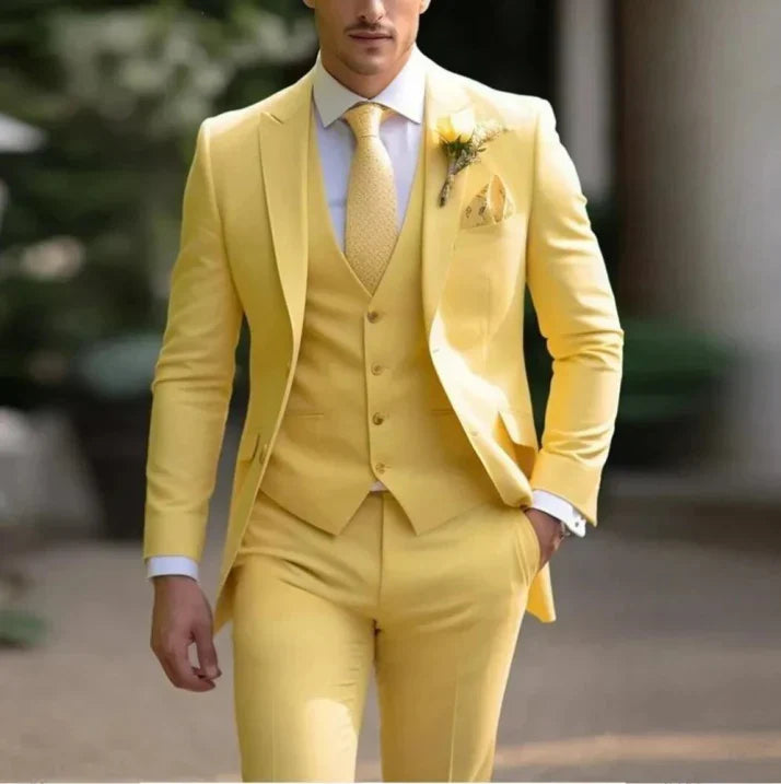 Men’s Stylish 3-Piece Wedding Guest Suit | Classic Fit