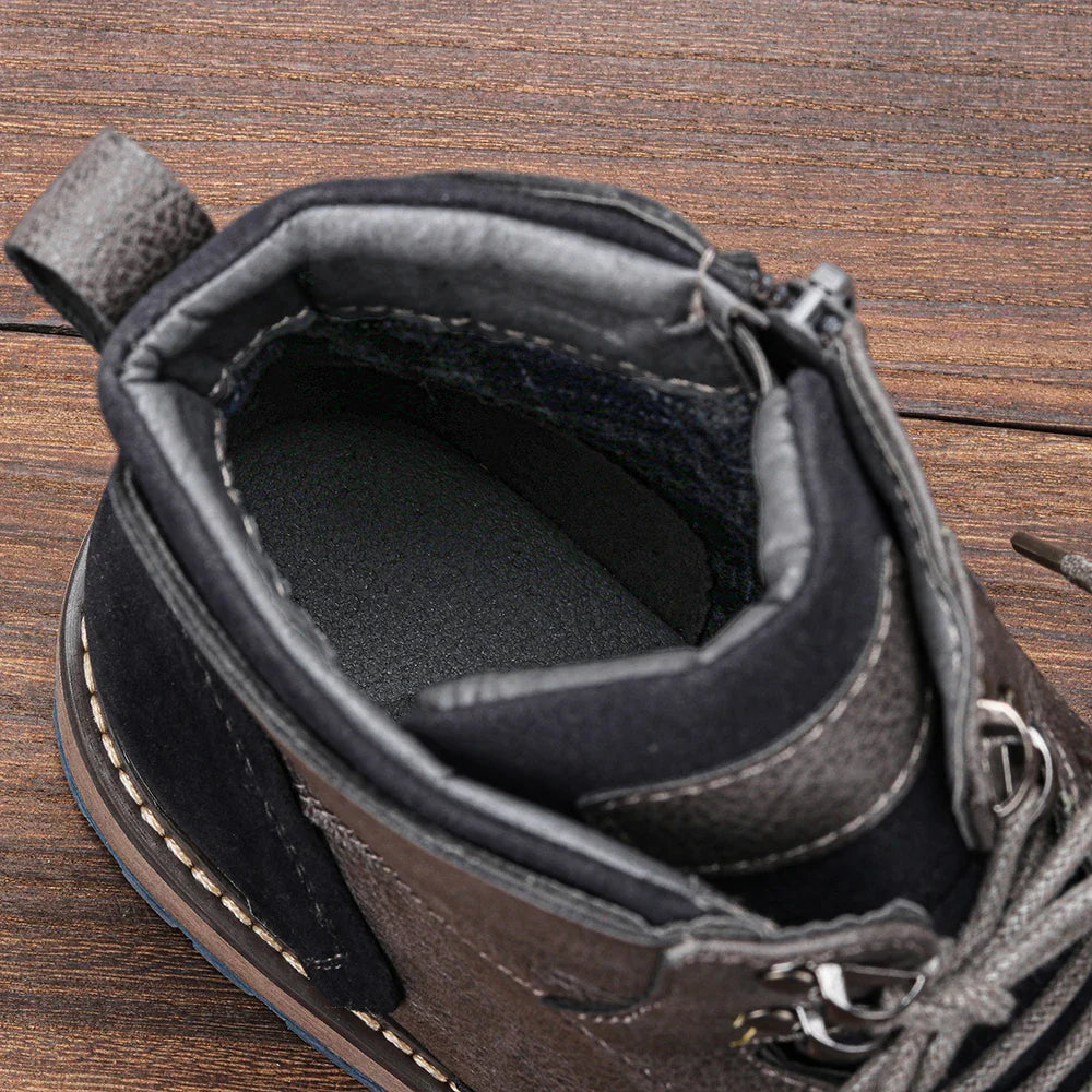 Frontier Leather Boots – Durable Men’s Classic Outdoor Footwear