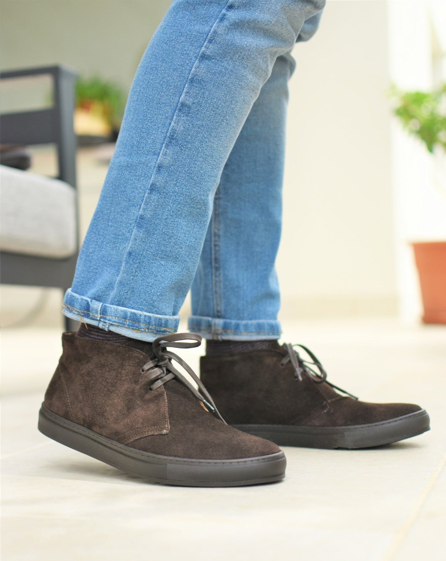 Sanremo Men’s Suede Desert Loafer Boots – Italian Made  Shoes – Rubber Sole Classic Lace-Up