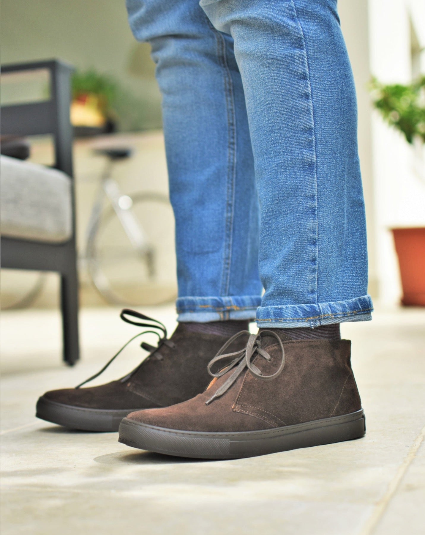 Sanremo Men’s Suede Desert Loafer Boots – Italian Made  Shoes – Rubber Sole Classic Lace-Up
