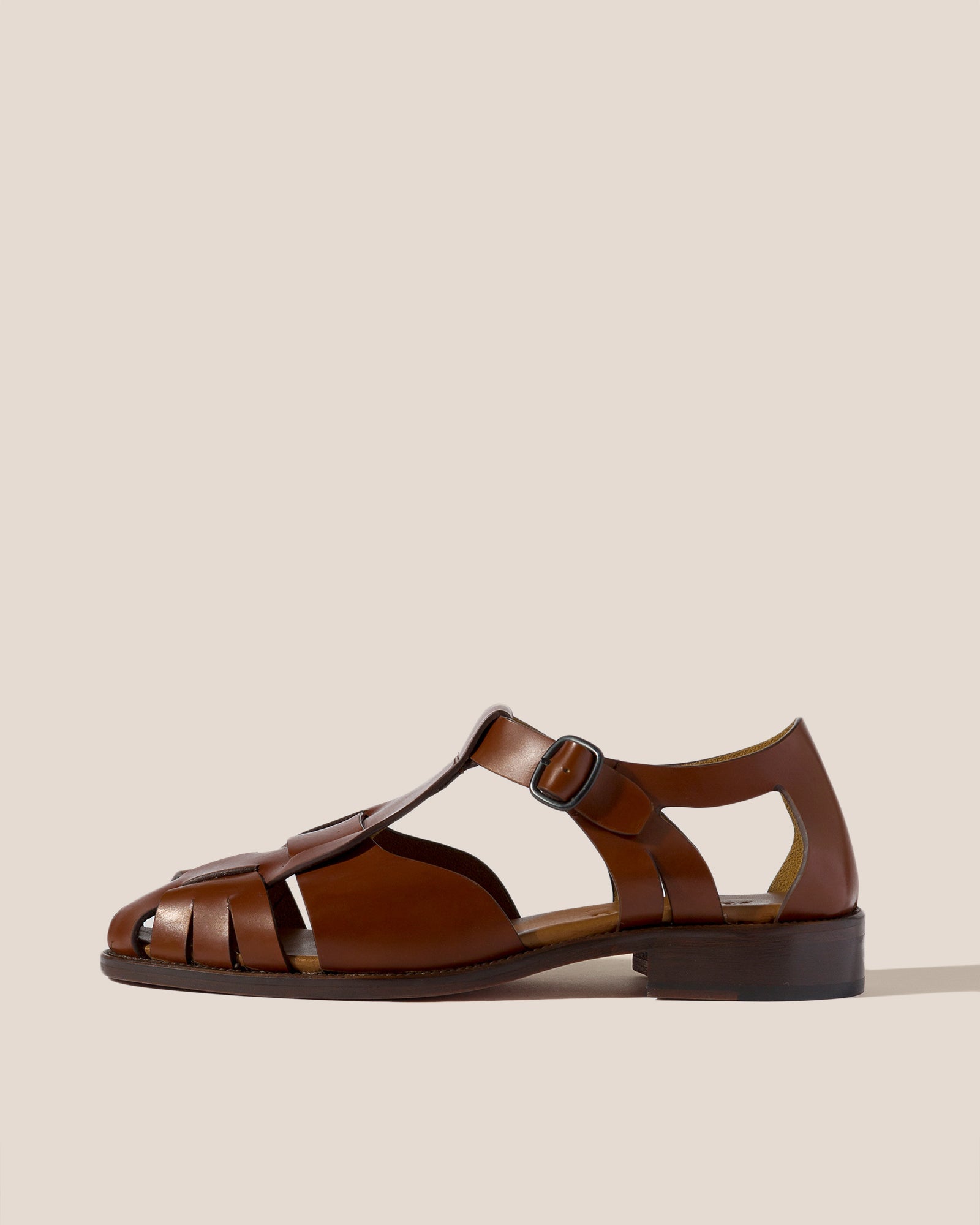 Fisherman Sandals – Classic Closed-Toe Leather Sandals with Buckle Strap