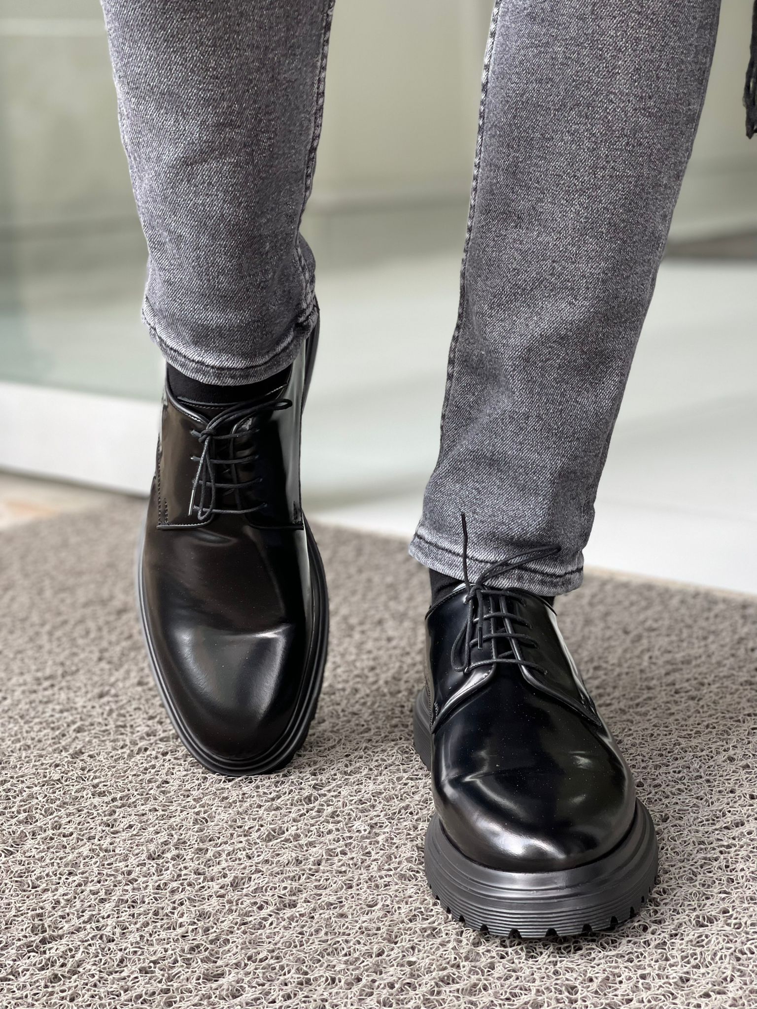 James | Men’s Black Leather Shoes – Lace-Up Dress Shoes with EVA Sole