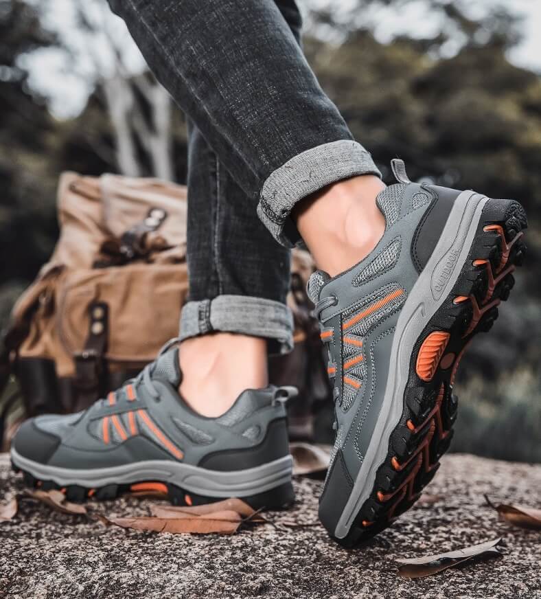 Men’s Lightweight Waterproof Hiking Shoes – Durable Outdoor Trekking Footwear