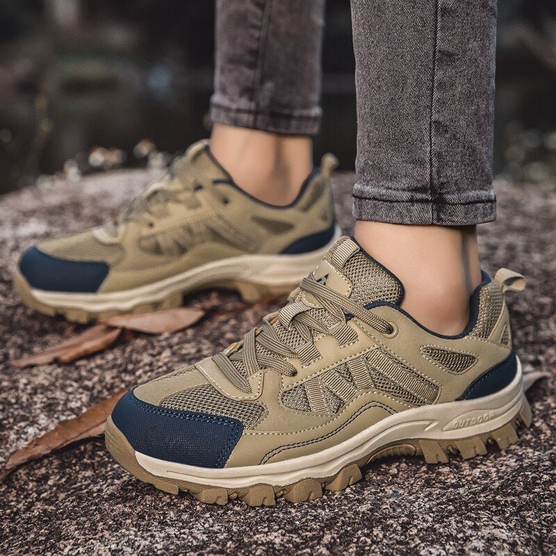Men’s Lightweight Waterproof Hiking Shoes – Durable Outdoor Trekking Footwear