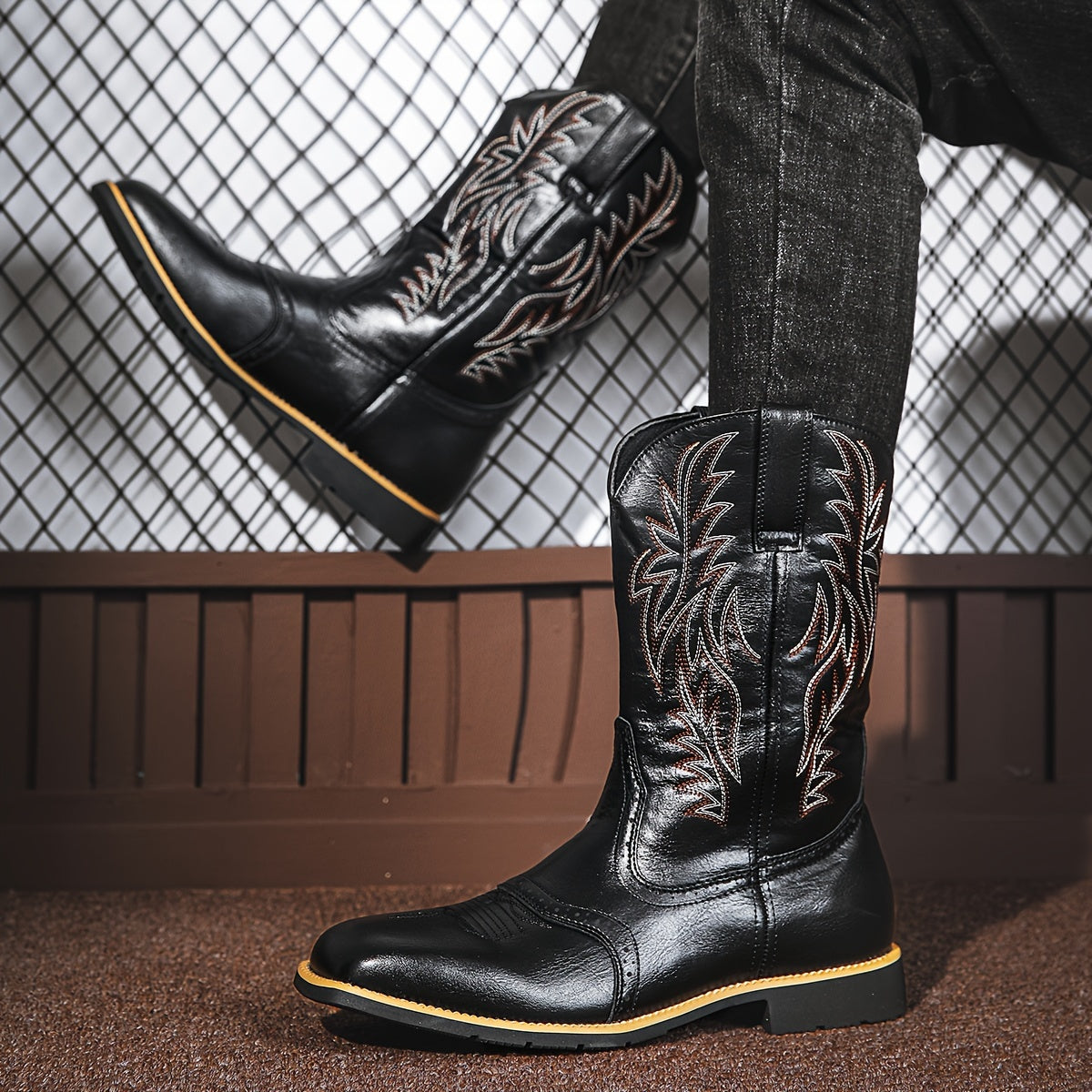 Premium Leather Roper Boots – Men’s Classic Western Cowboy Boots with Durable Sole