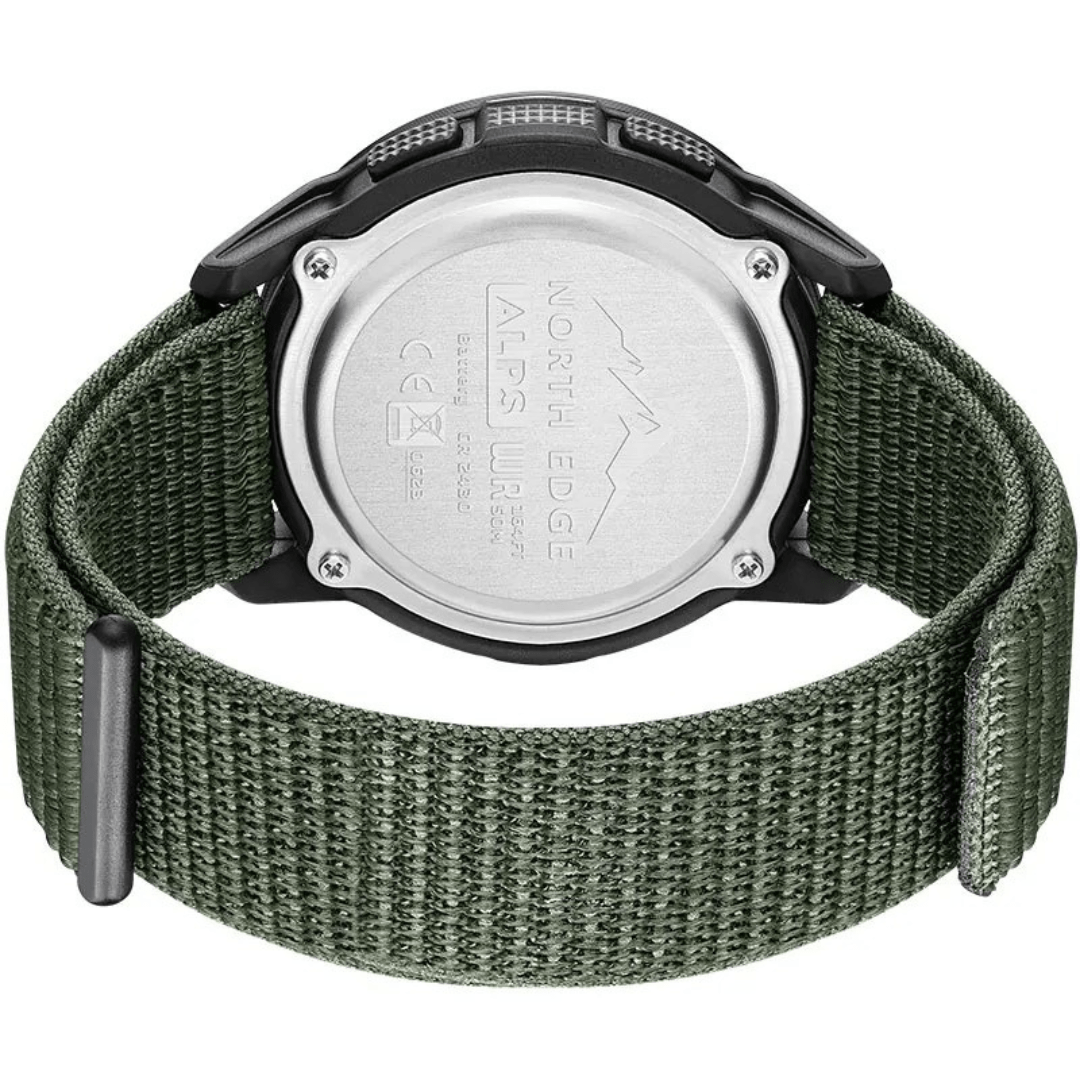 Lightweight Carbon Fiber Outdoor Watch – Men’s 50m Waterproof Sport Wristwatch